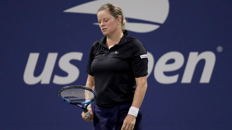 Klijstersa pēc cerīga sākuma zaudē pirmajā "Grand Slam" mačā kopš 2012. gada