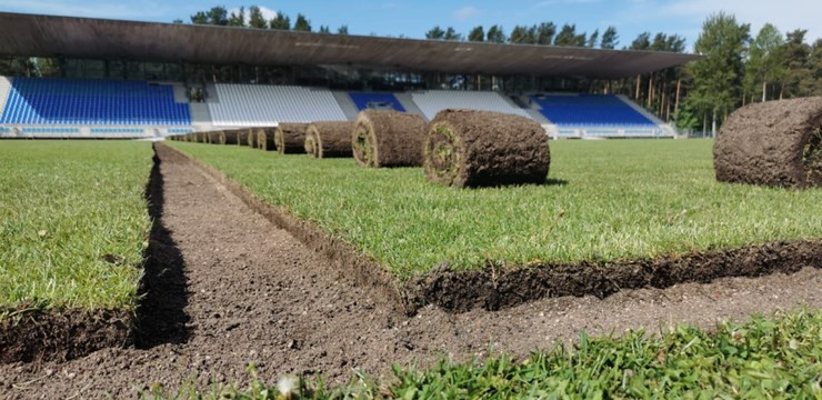 Piecos stadionos pabeigta modernu laistīšanas sistēmu ierīkošana