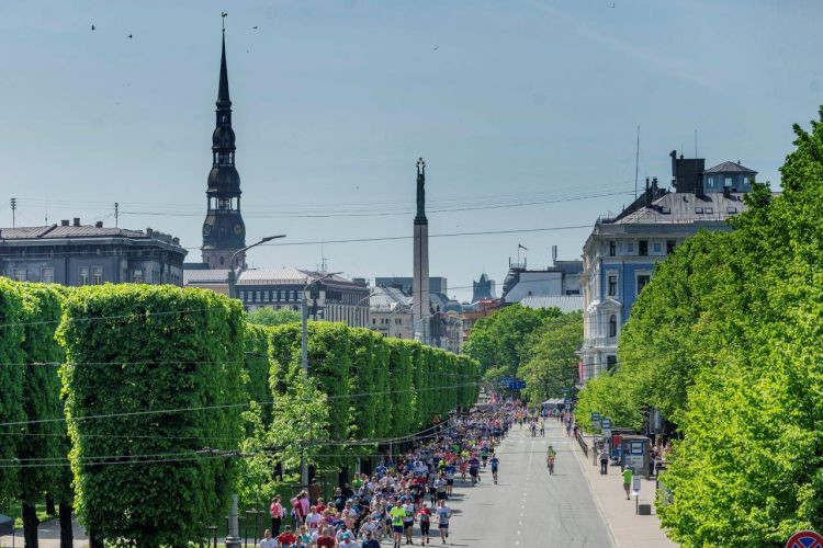 Kariņš aicina atcelt Rīgas maratonu; organizatori gaida MK lēmumu