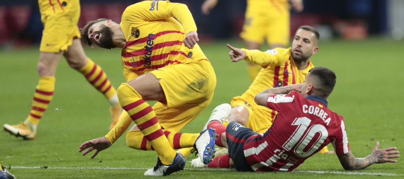 "Barcelona" līderim Pikē nopietna trauma, divus mēnešus nespēlēs arī Roberto