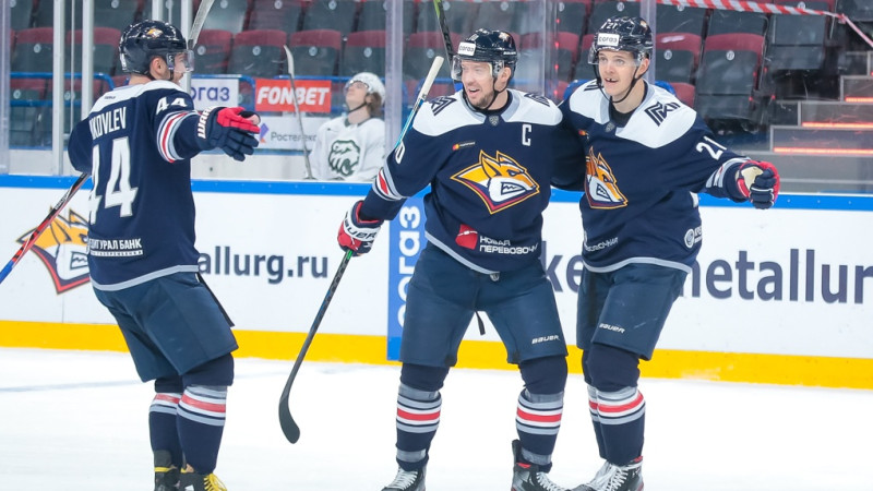 Magņitka izglābjas pret "Neftekhimik", "Sibir" paliek sausā pret pastarīti