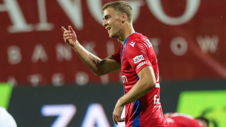 Gutkovskim neizmantota iespēja, "Rakow" atspēlējas no 0:2, Tobera "Lechia" uzvar