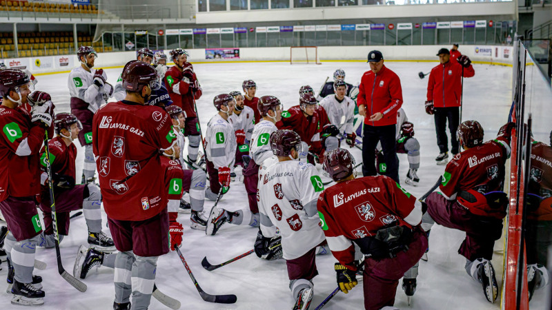 Latvijas hokeja izlase Ābola vadībā sākusi gatavoties turnīram Polijā