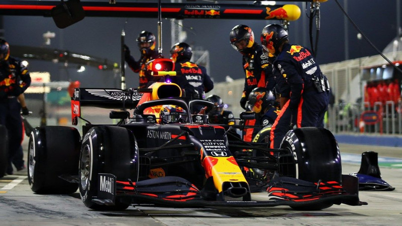 "Audi" plāni startēt F1 rada nesaskaņas "Red Bull" un "Honda" starpā