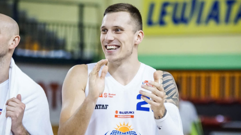 Stumbris ar 20+10 kļūst par rezultatīvāko basketbolistu Polijas līgas spēlē