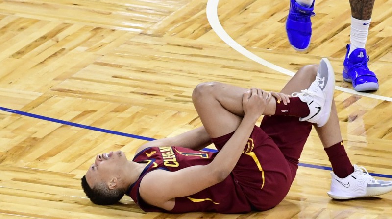 "Cavaliers" aizsargam Eksumam nav Ahilleja cīpslas plīsuma, taču būs jāizlaiž 1-2 mēneši