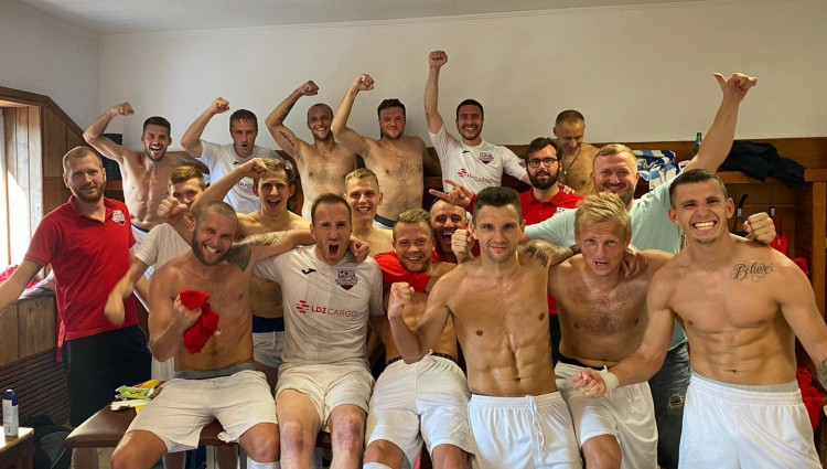"Lokomotiv" futbolisti pārmet kluba vadībai parādus un klusu izmešanu no sastāva