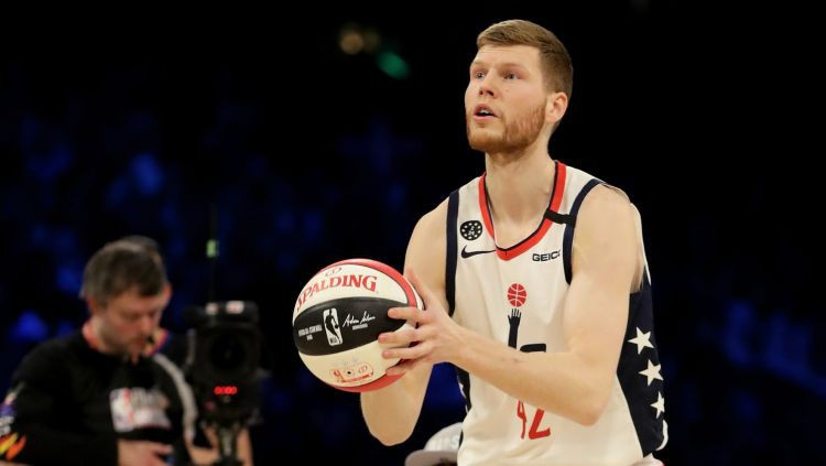 Bertānam pirms Zvaigžņu spēles pārtraukuma mačs pret "Clippers"