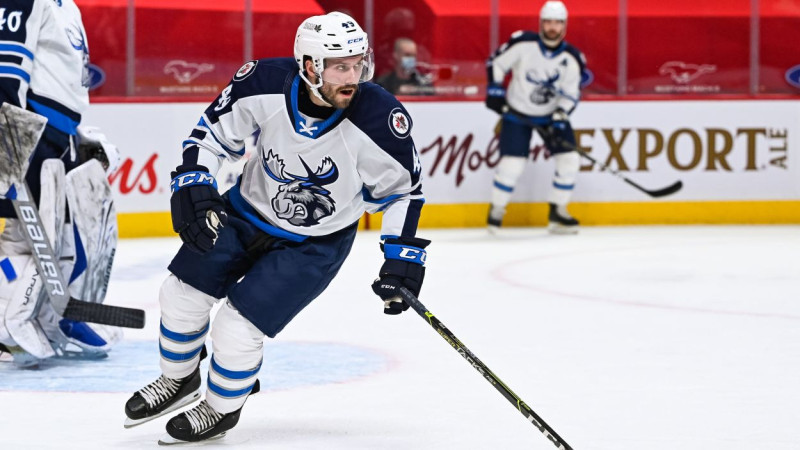 Eglem -2 Manitobas "Moose" sagrāvē sezonas pēdējā spēlē AHL