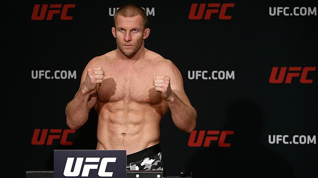 Latviešu UFC cīkstonim Cirkunovam šonakt pirmā cīņa pusotra gada laikā