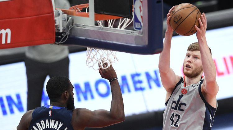 Bertāns pret "Warriors", Balcers atkal tiksies ar "Kings", Bļugers joprojām nespēlēs