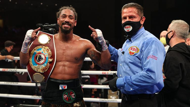 Andrade nosargā WBO titulu, Progreisa cīņa beidzas ar tēlošanas skandālu