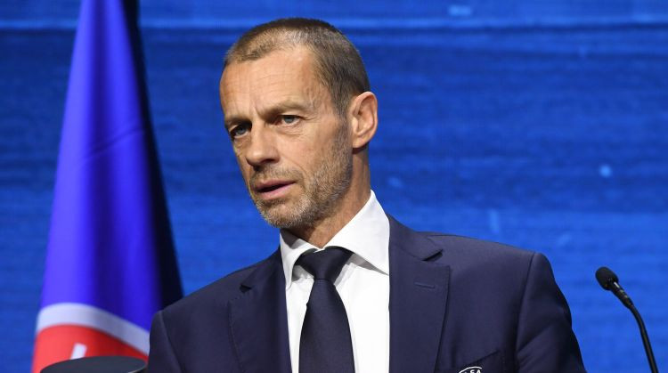 UEFA prezidenta amatā vienbalsīgi vēlreiz pārvēlē Čeferinu