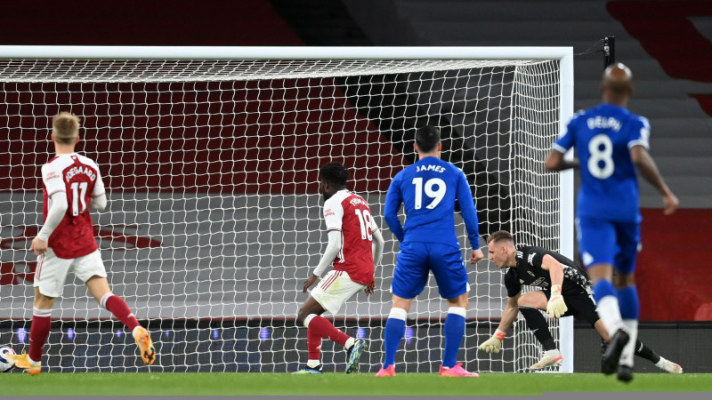 Leno raida bumbu savos vārtos un uzdāvina uzvaru ''Everton''