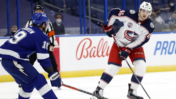 "Blue Jackets" aizsargs operācijas dēļ nepalīdzēs Šveicei pasaules čempionātā