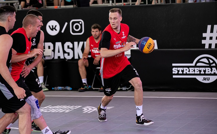 "Riga" 3x3 basketbolisti pēdējās sekundēs zaudē "Ub" un noslēdz "Moscow Open"