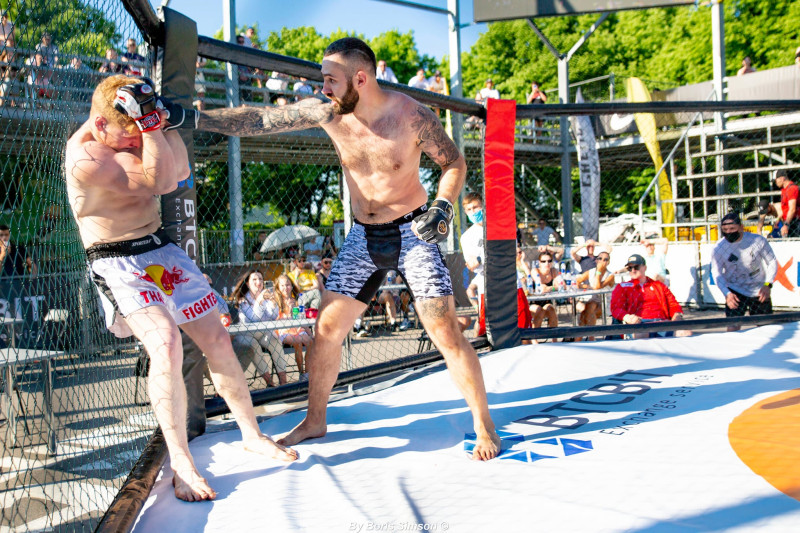 MMA cīkstonis Rihards Biģis izcīna astoto uzvaru pēc kārtas