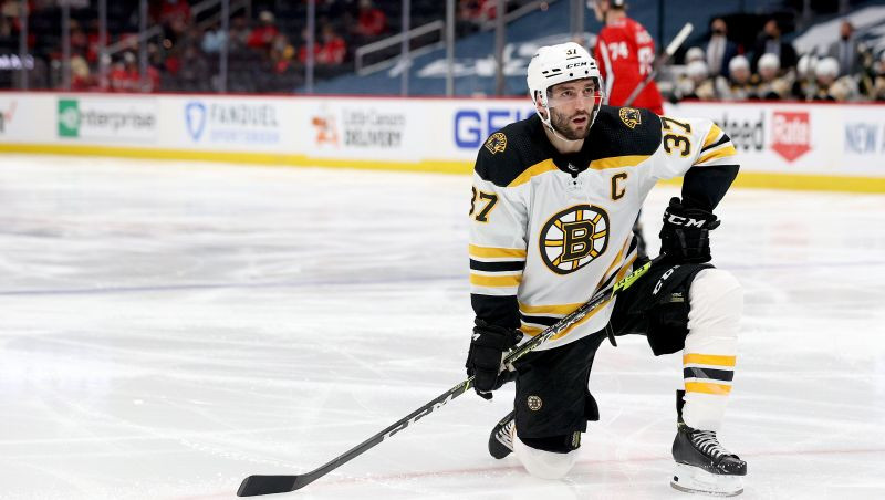 36 gadus vecais "Bruins" kapteinis Beržerons lemj turpināt karjeru