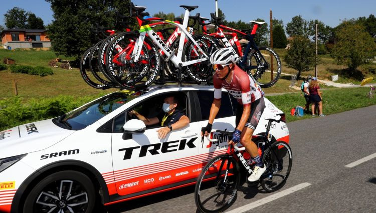 Skujiņš ceturto ''Tour de France'' sāk ar augsto 30. vietu, fans izraisa kritienu