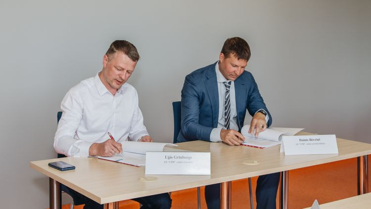 "Daugavas" stadions paraksta līgumu par sporta manēžas būvniecību par deviņiem miljoniem