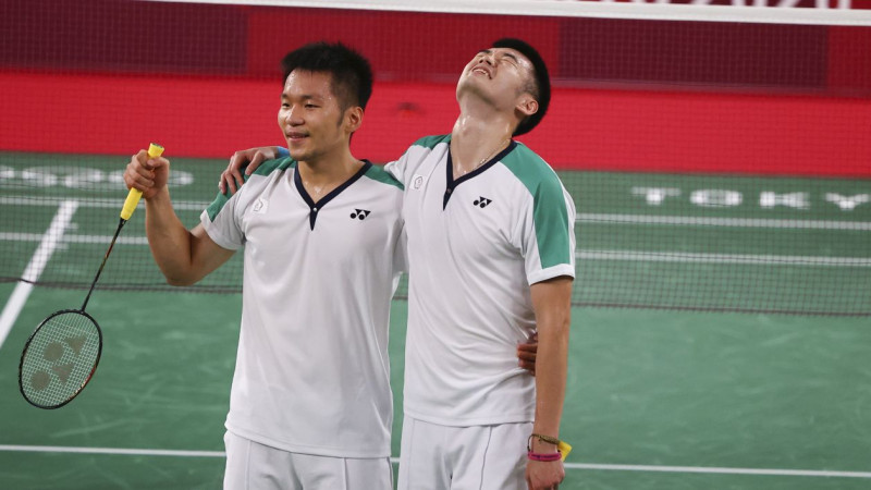 Taivānieši Lī un Vans principiālā badmintona dubultspēļu finālā pārspēj ķīniešus