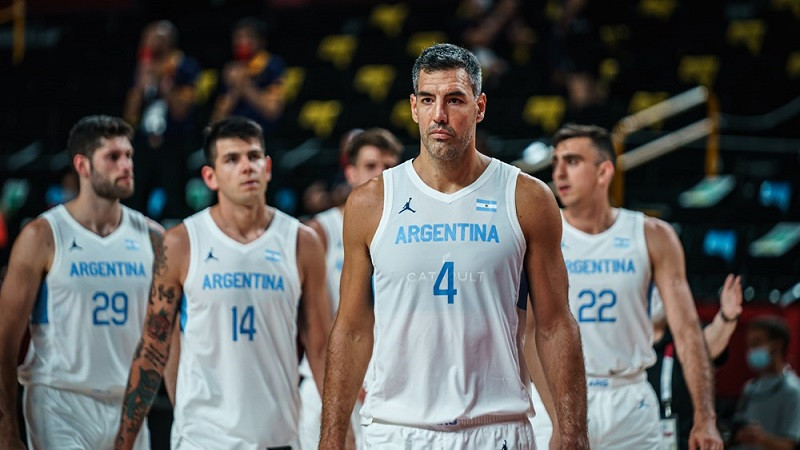 Skolam 23 punkti, Argentīnai pēdējā ceļazīme uz ceturtdaļfinālu