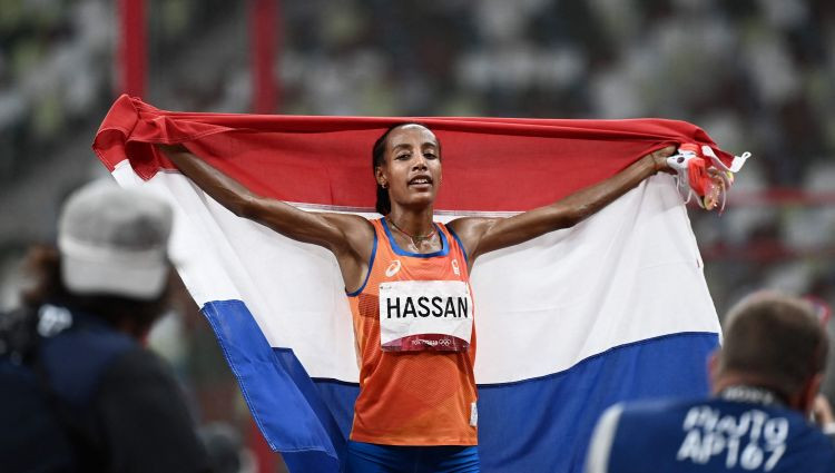 Hasana triumfē arī 10 000 metros un ieraksta savu vārdu vēsturē