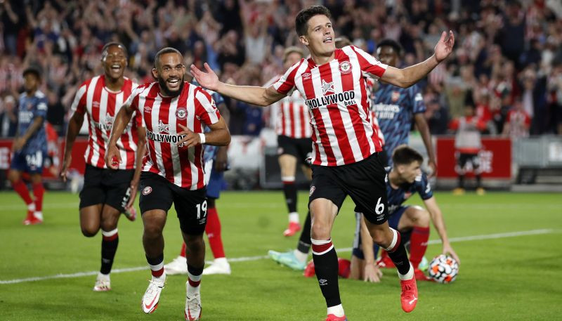 Premjerlīga startē ar jaunpienācējas "Brentford" uzvaru pret "Arsenal"