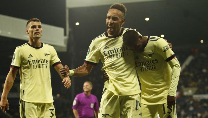 Obamejangam hat-trick graujošā uzvarā; norvēģim Eljunusi 3+2 "Southampton" rindās
