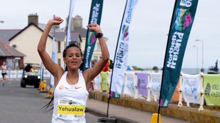 Par 19 sekundēm labots pasaules rekords pusmaratonā sievietēm