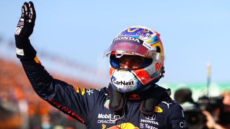 Pasaules mēroga aptaujā par populārāko F1 pilotu atzīts Verstapens