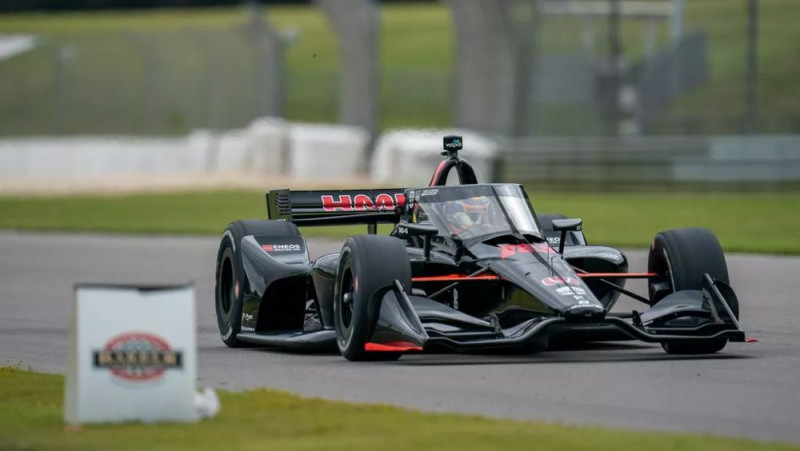 Lietuviešu pilots tuvu līgumam par startēšanu "IndyCar"