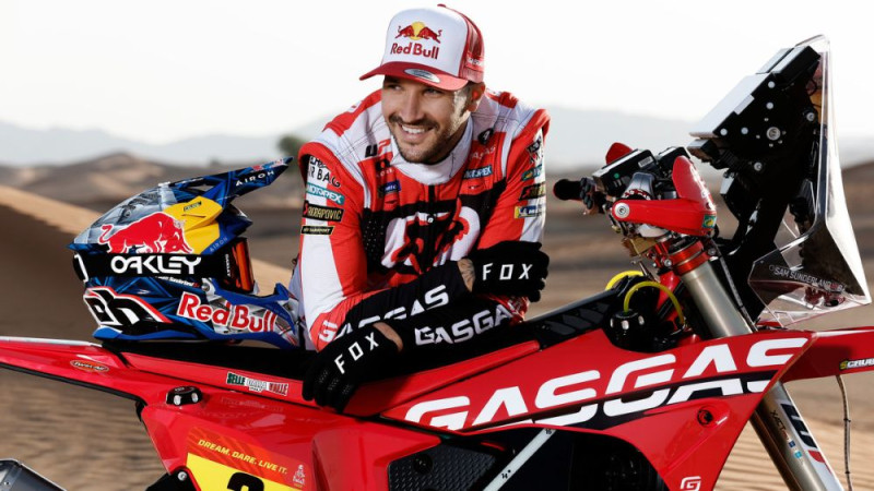 "GasGas" komandai pievienojas Dakaras rallija uzvarētājs Sanderlends