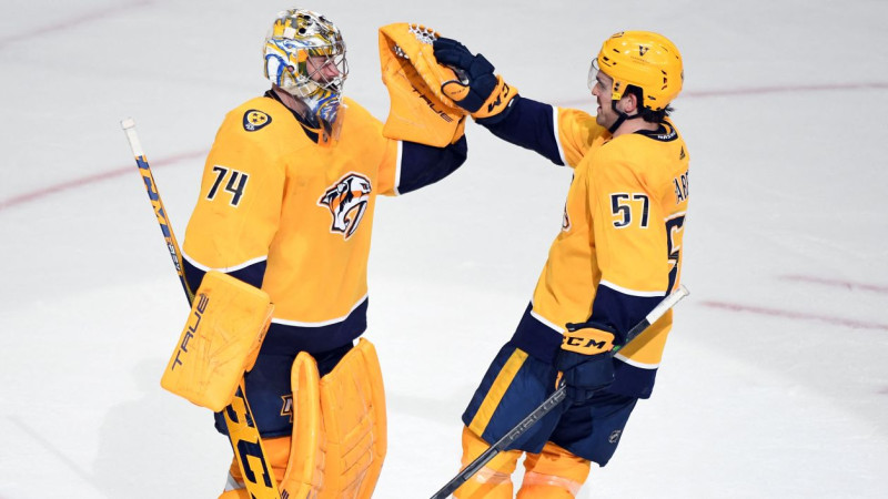 "Predators" sestā uzvara pēc kārtas, Stemkosam 900. punkts NHL