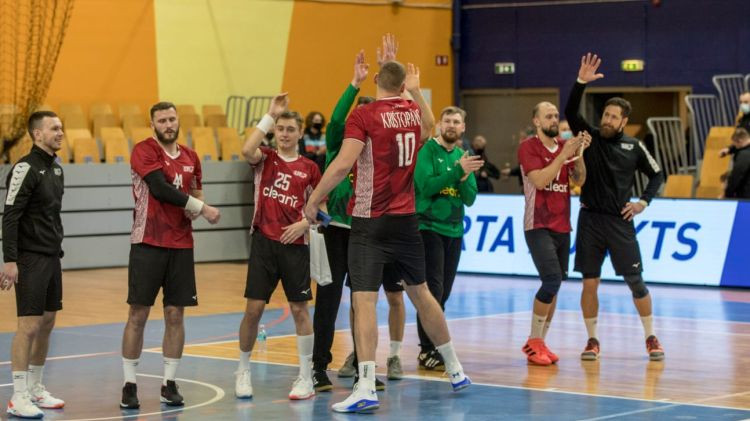 Latvija finālā tiksies ar debitantu pilno Igauniju, tiešraide Sportacentrs.com TV