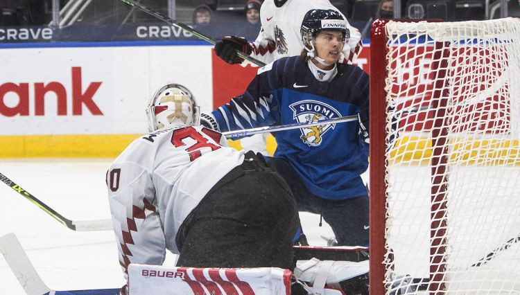 IIHF pārtrauc un atceļ pasaules čempionātu U20 izlasēm