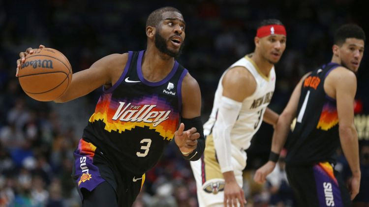 "Suns" ar Pola "triple-double" pārņem vadību līgā, Furnjē iemet 10 tālmetienus