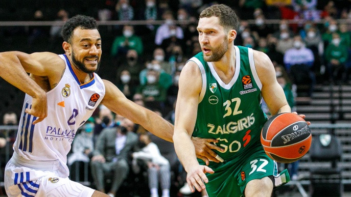 Strēlniekam seši punkti, ''Žalgiris'' otrā uzvara pēc kārtas, ielaižot 47 punktus pret ''Real''