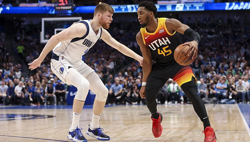 Bertānam mazs spēles laiks, ''Jazz'' izlīdzina rezultātu sērijā pret ''Mavericks''