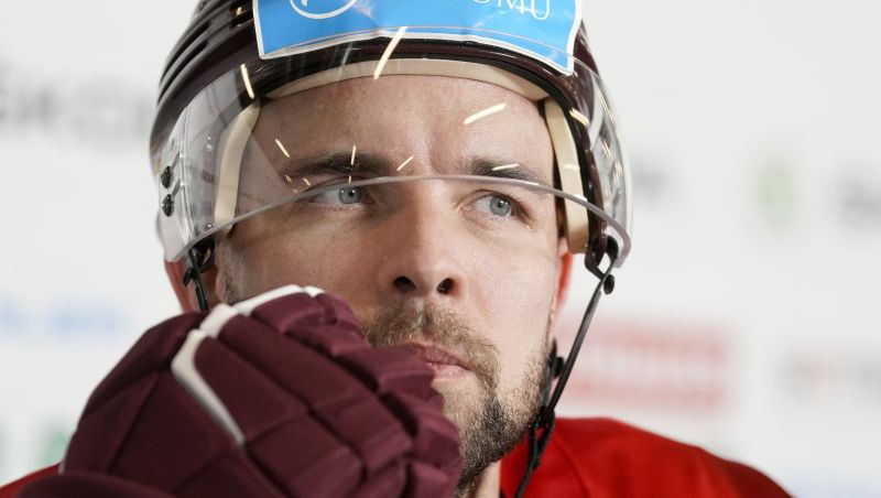 Roberts Bukarts: "Čehu hokejs ir urķīgs un fizisks"