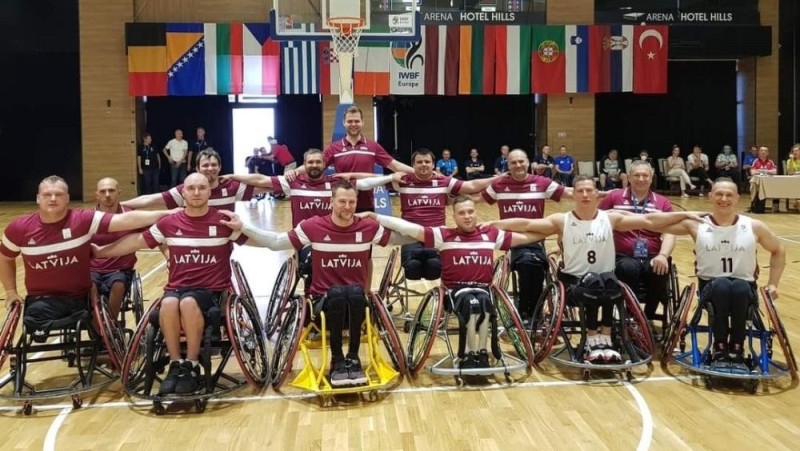 Klausītava | "Basketstudija 2+1" ar  Latvijas ratiņbasketbola izlases līderiem