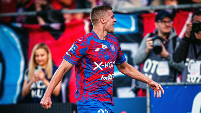 Gutkovskim "Rakow" uzvaras vārti Ekstraklases sezonas pirmajā spēlē