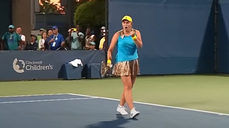 Ostapenko/Kičenoka uzvar bijušo ranga līderi un tiek Sinsinati ceturtdaļfinālā