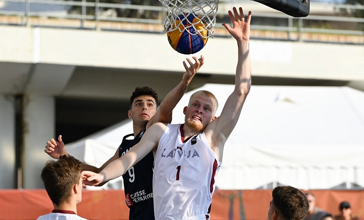 Latvijas U17 izlasei uzvara, zaudējums un vieta Eiropas 3x3 kausa izcīņas 1/4 finālā