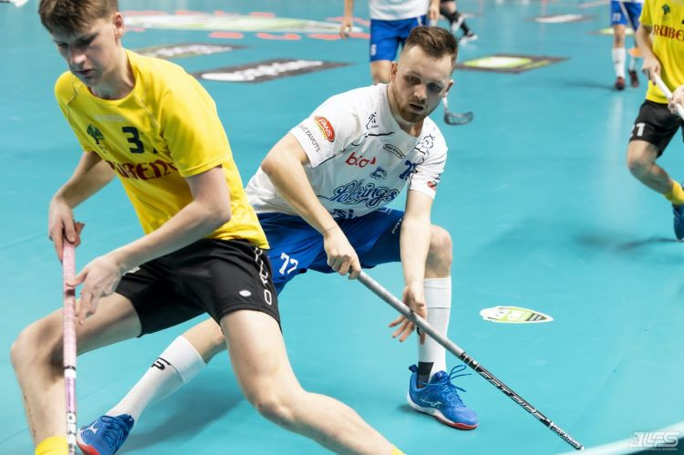 Florbola čempionāts sākas ar "Lekringa" uzvaru pār "Rubeni"