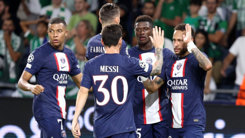 PSG atspēlējas un uzvar Haifā, ''Juventus'' mājās piekāpjas ''Benfica''