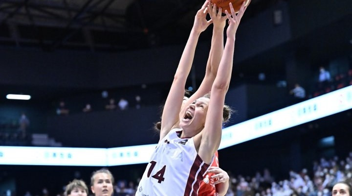 Šepte rāda piemēru, RSU lieliska bumbas kustība uzvarā pār Šauļiem