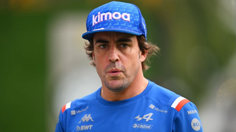 Alonso piespriež astoņu vietu sodu - no septītās atkāpjas uz 15. vietu