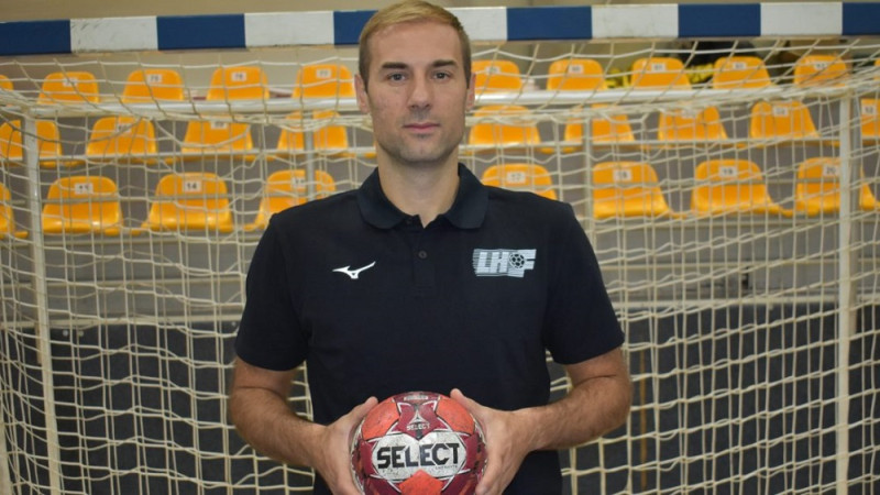 Veršakova un Čuturas ''Brixen'' uzvar Itālijas kausa izcīņā handbolā