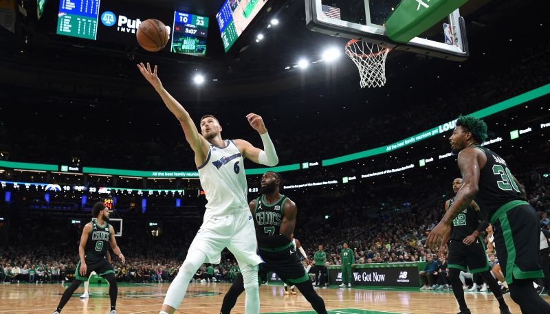 Porziņģim 17+13 "Wizards" zaudējumā pret aizvadītās sezonas finālisti "Celtics"